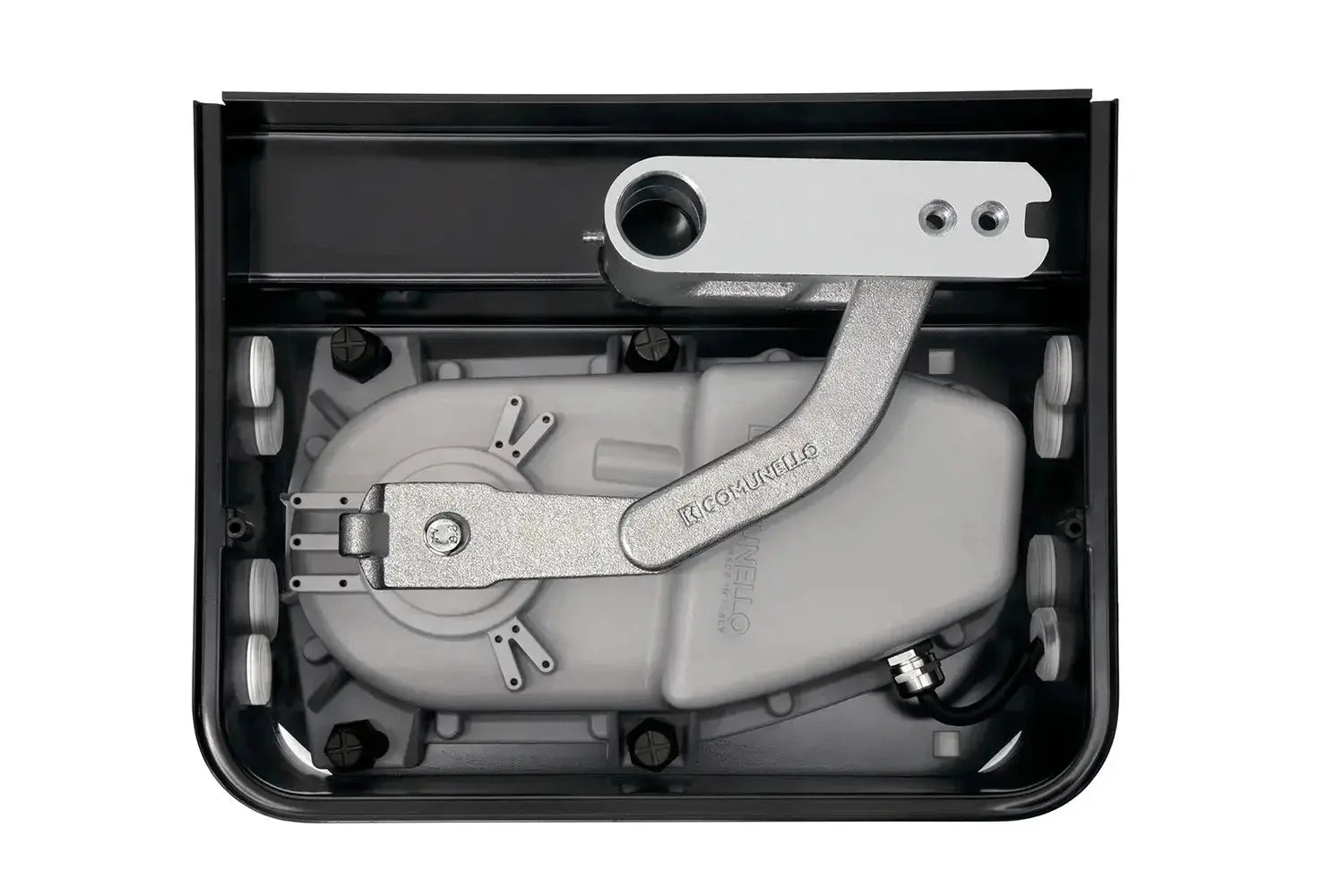 Italian-made swing gate automation motor for Qatar homes and businesses, featuring durable Comunello components.