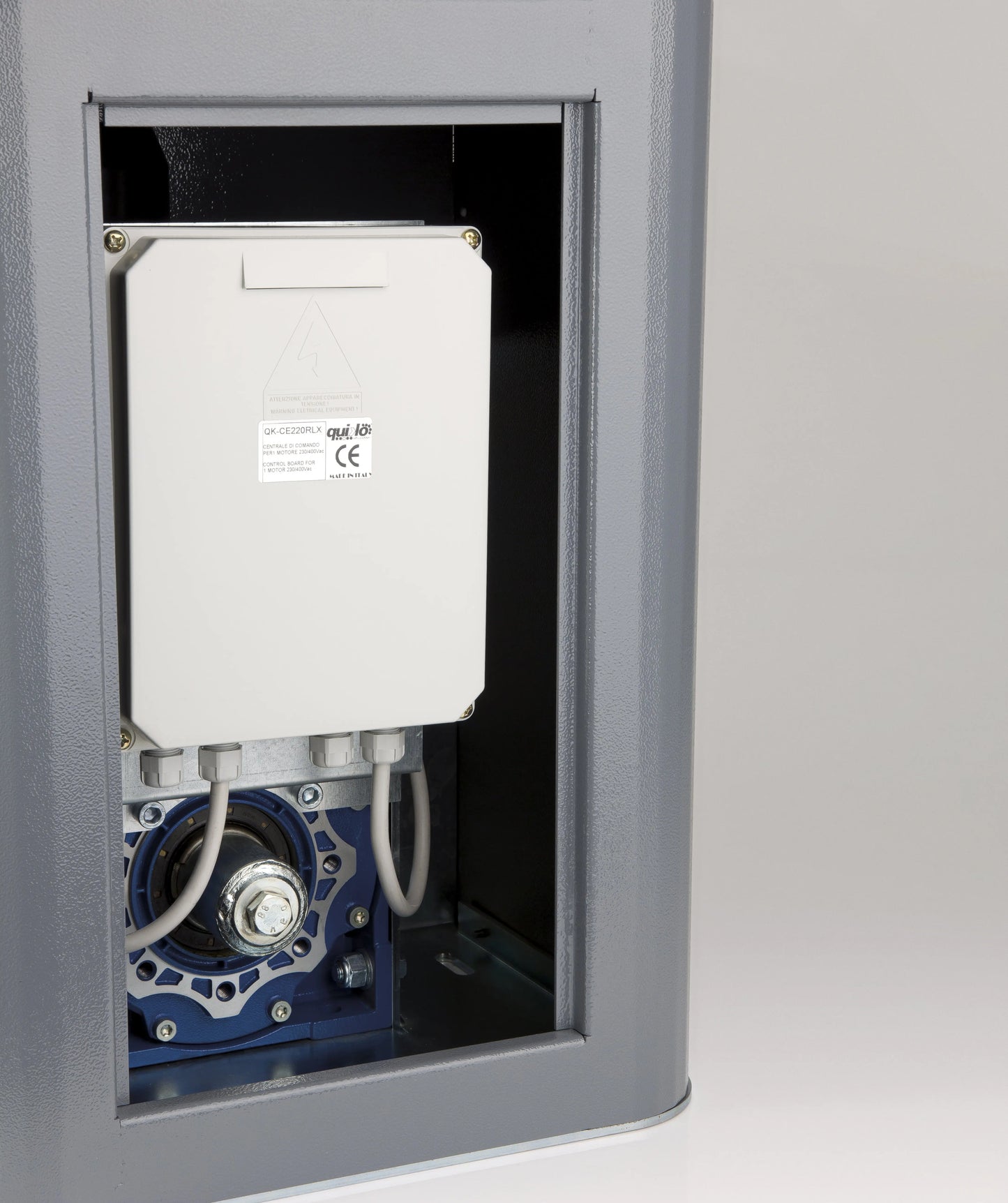 Quiko Titano 4000KG Industrial Sliding Gate Operator showing gear and electrical components.