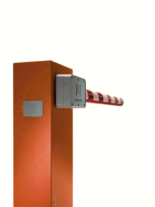 Comunello BORDER 400 Automatic Parking Barrier with an orange metal cabinet, grey housing and red-and-white striped boom